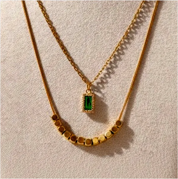 Emerald_Elegance_Double_Layered_Necklace