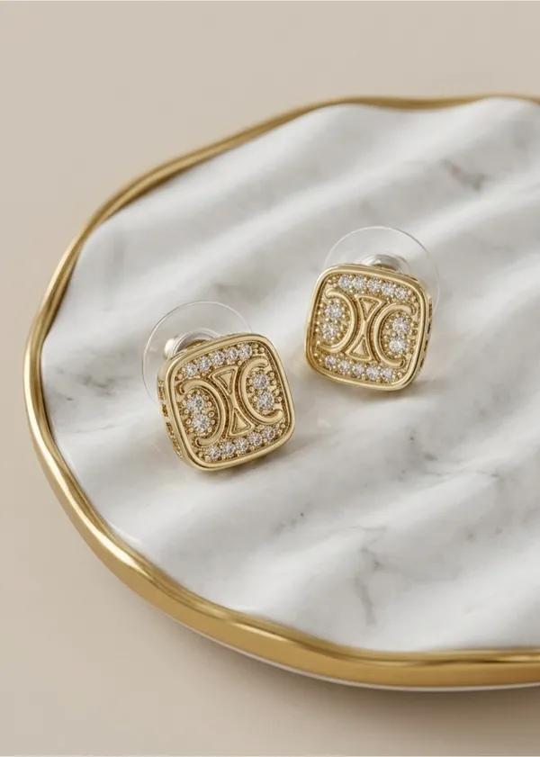 Eva_Cube_Zircon_Stud_Earrings