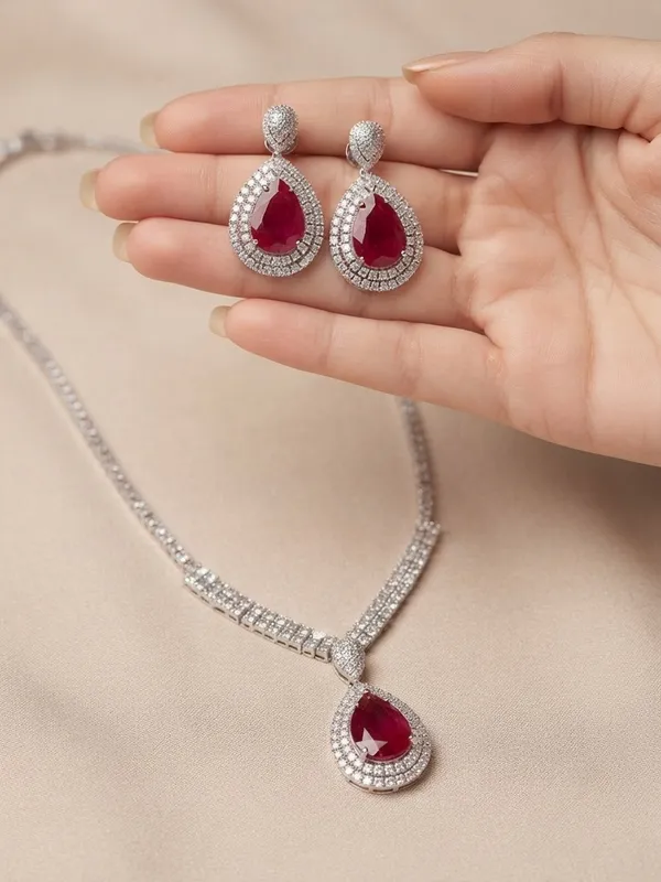 Luxury_Ruby_Royale_Grandeur_Set