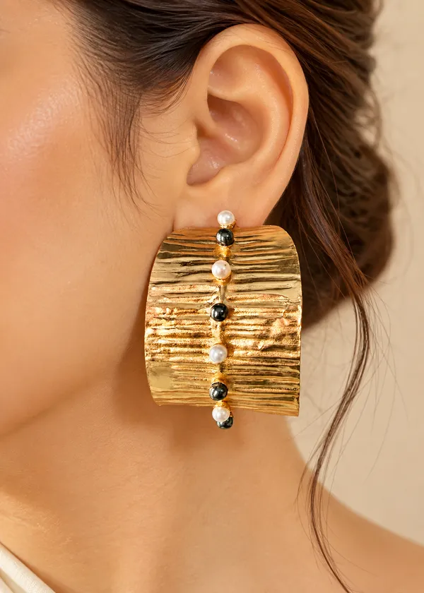 Muse_Sculpted_Pearl_Feathers_Statement_Cuff_Earrings