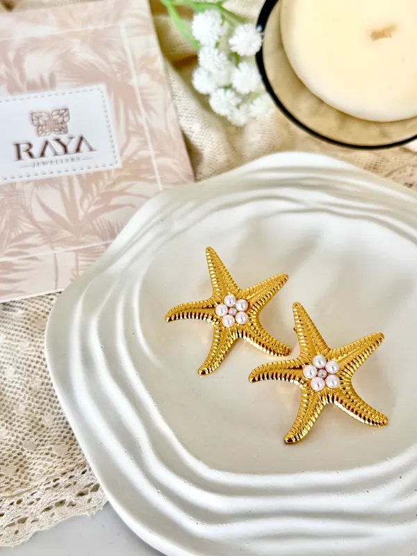 Rachel_Waterproof_Pearl_Starfish_Stud_Earrings