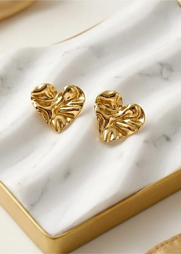 Textured_Heart_Stud_Earrings