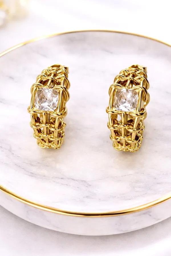 Niomi_Woven_Zircon_Luxe_Hoop_Earrings