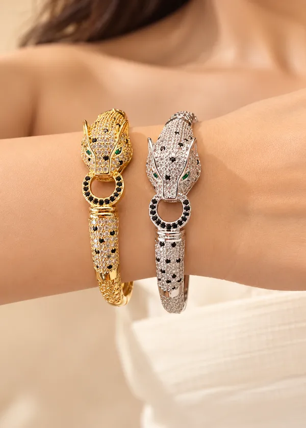 Cleopatra_Gold_Emerald_Panther_Bracelet
