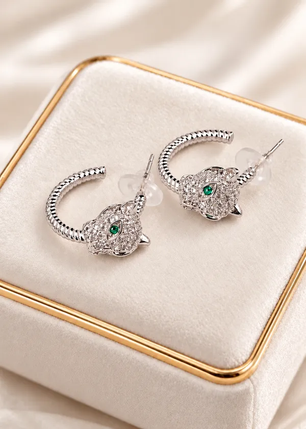 Cleopatra_Silver_Emerald_Panther_Earrings