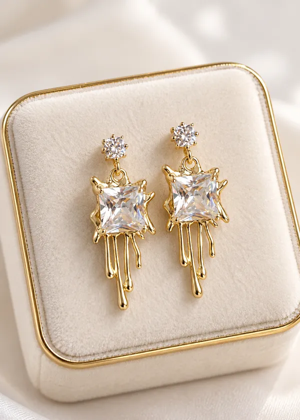 Elara_Molten_Princess-cut_Solitaire_Drop_Earrings