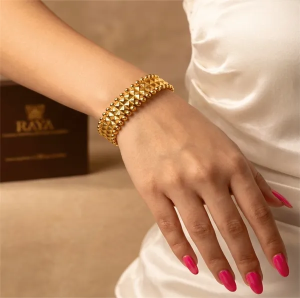 Estelle_18k_Gold_Plated_Cuff_Bracelet