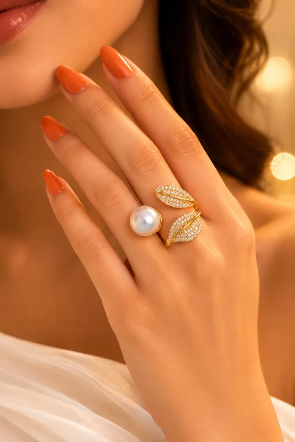 Akoya_Pearl_Zircons_Leaf_Elegance_Open_Ring