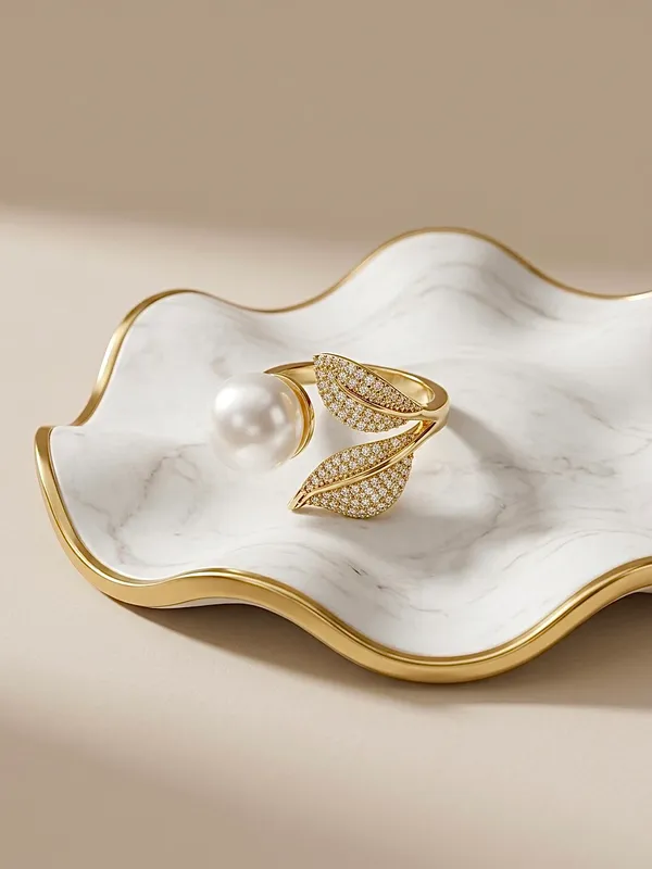 Akoya_Pearl_Zircons_Leaf_Elegance_Open_Ring