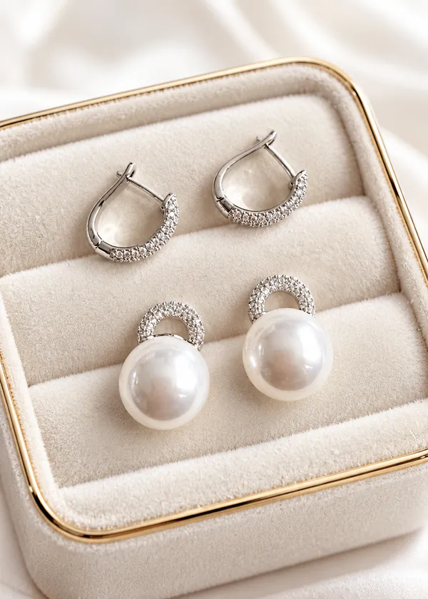 Clara_2_in_1_Style_Changing_Pearl_Luxe_Earrings