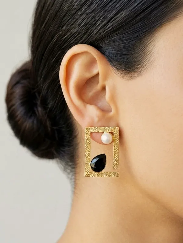 Ashley_Black_Onyx_Pearl_Brass_Earrings