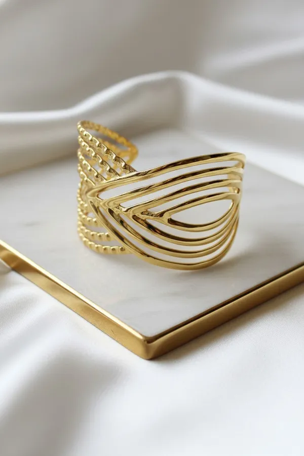 Donna_One_Cuff_Bracelet