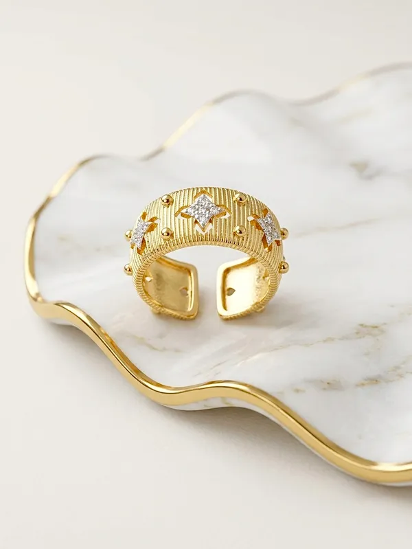 Eliza_Zircon_Elegance_Ring