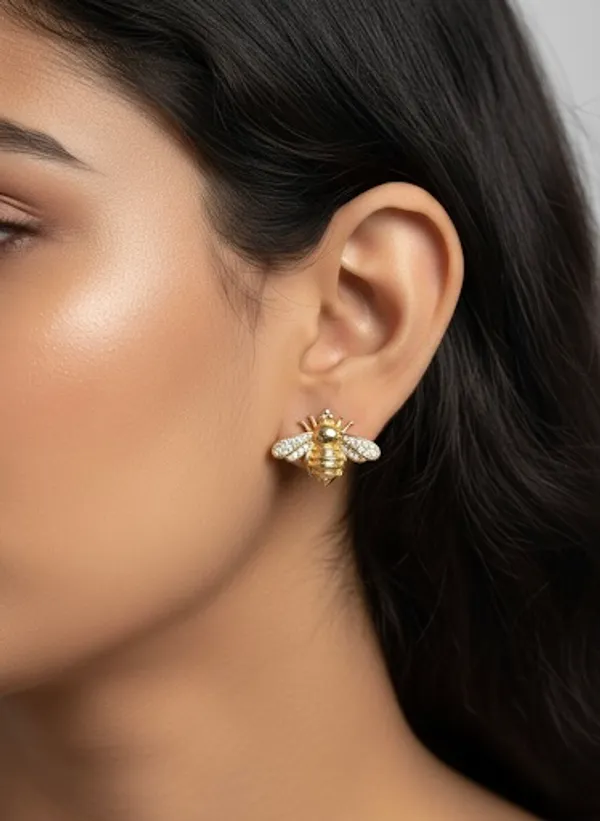 Gold_Plated_Zircon_Bee_Stud_Earrings