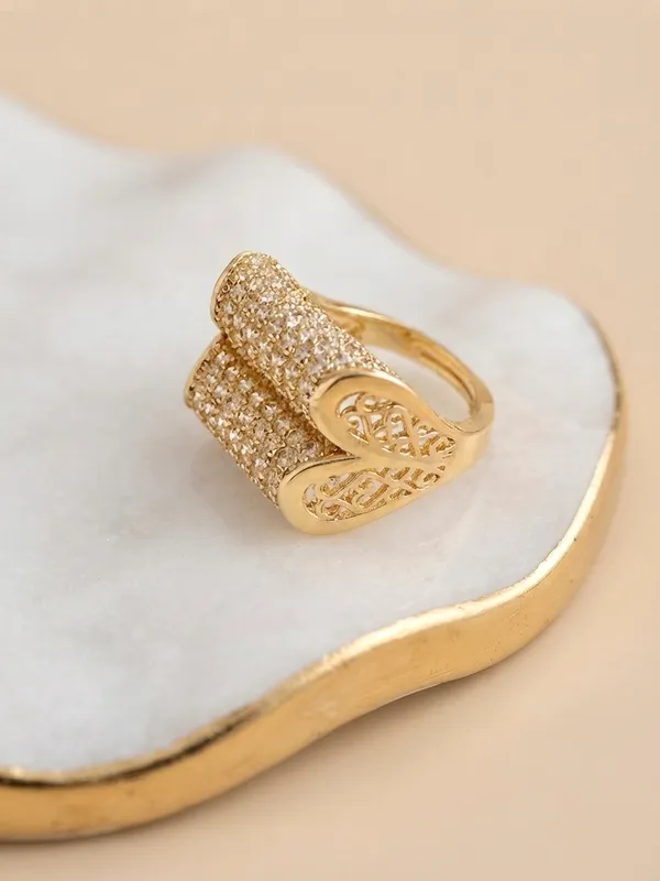 Victoria_CZ_Diamonds_Gold_Heart_Adjustable_Cocktail_Ring