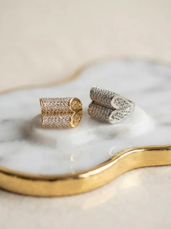 Victoria_CZ_Diamonds_Gold_Heart_Adjustable_Cocktail_Ring