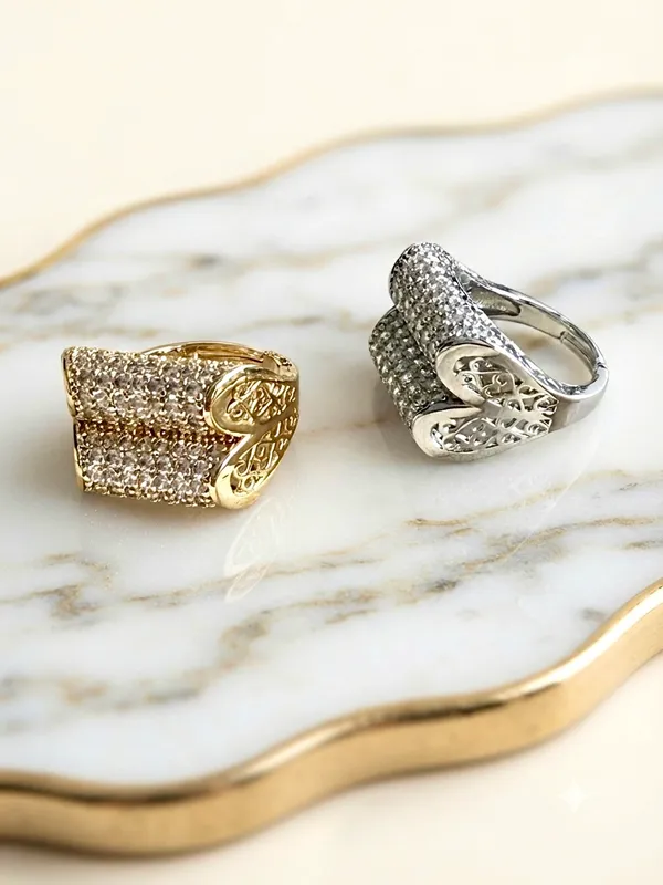 Victoria_CZ_Diamonds_Gold_Heart_Adjustable_Cocktail_Ring