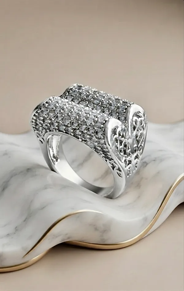 Victoria_CZ_Diamonds_Silver_Heart_Adjustable_Cocktail_Ring