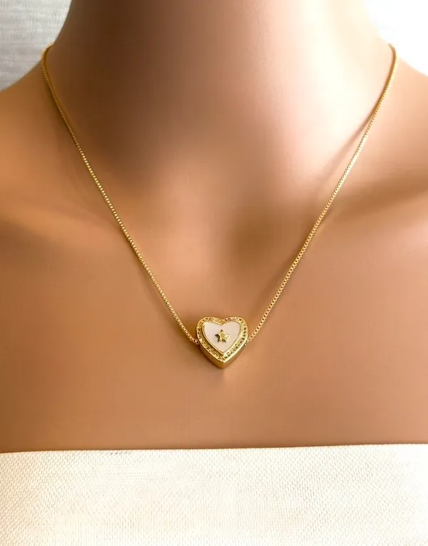 Mother_Of_Pearl_Zircon_Heart_Necklace