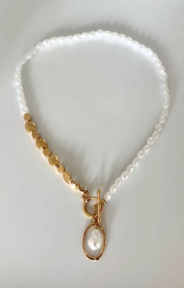 Front_Opening_Luxe_Pearl_Drop_Necklace