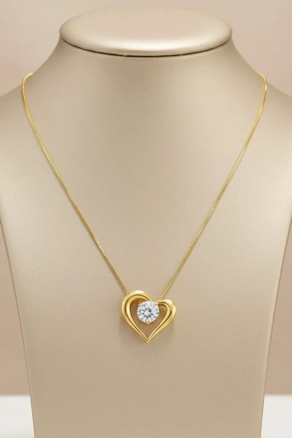 Solitaire_Heart_Luxe_Necklace