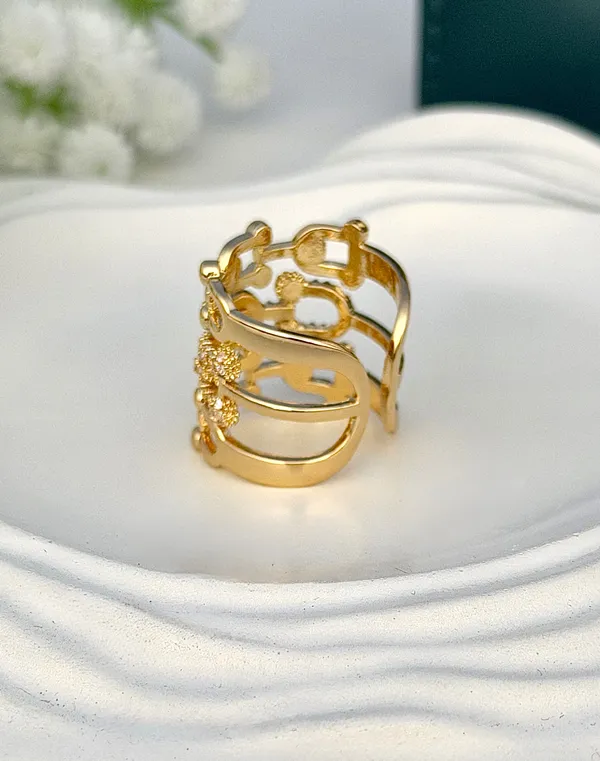 Alexandra_Zircon_Elegance_Ring