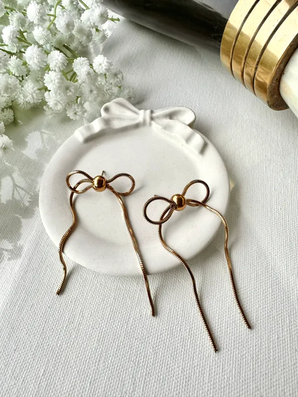 18kt_Gold_Plated_Bow_Knot_Long_Danglers