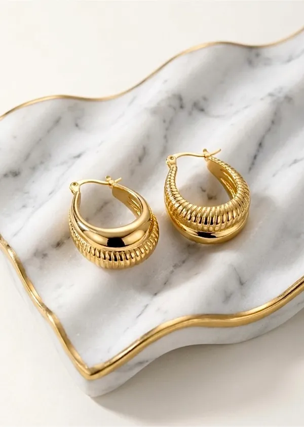 Kim_Elegance_2_Layered_Hoop_Earrings