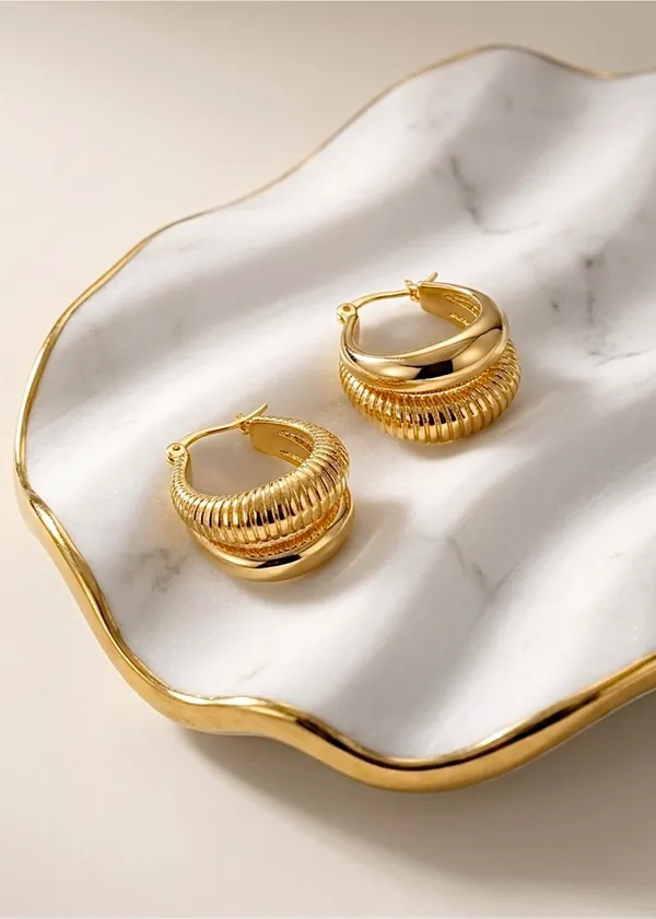 Kim_Elegance_2_Layered_Hoop_Earrings