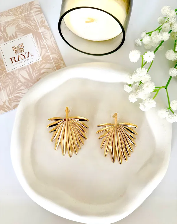 Fan_Palm_Leaf_Luxe_Statement_Earrings