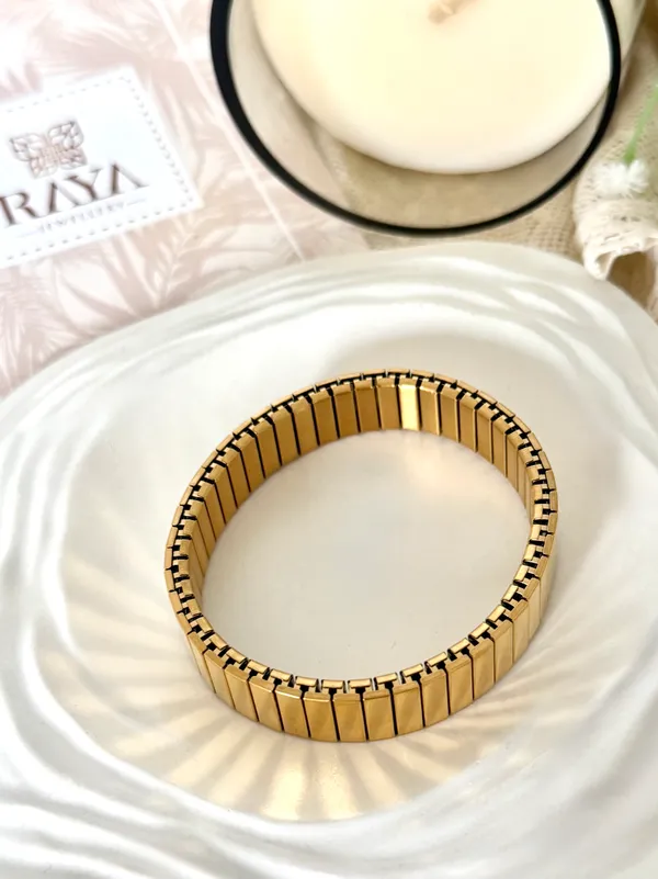 Cleopatra_Elastic_Gold_Band_Luster_Bracelet