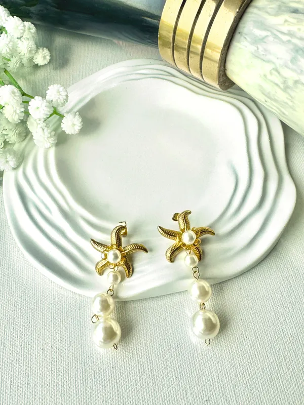 Waterproof_Starfish_Pearls_Statement_Danglers