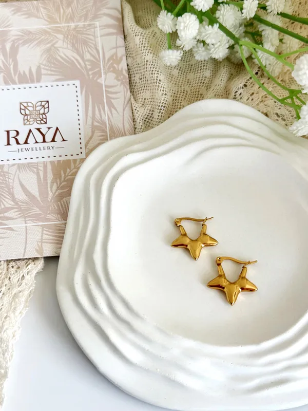 Dainty_Stars_Everyday_Hoop_Earrings