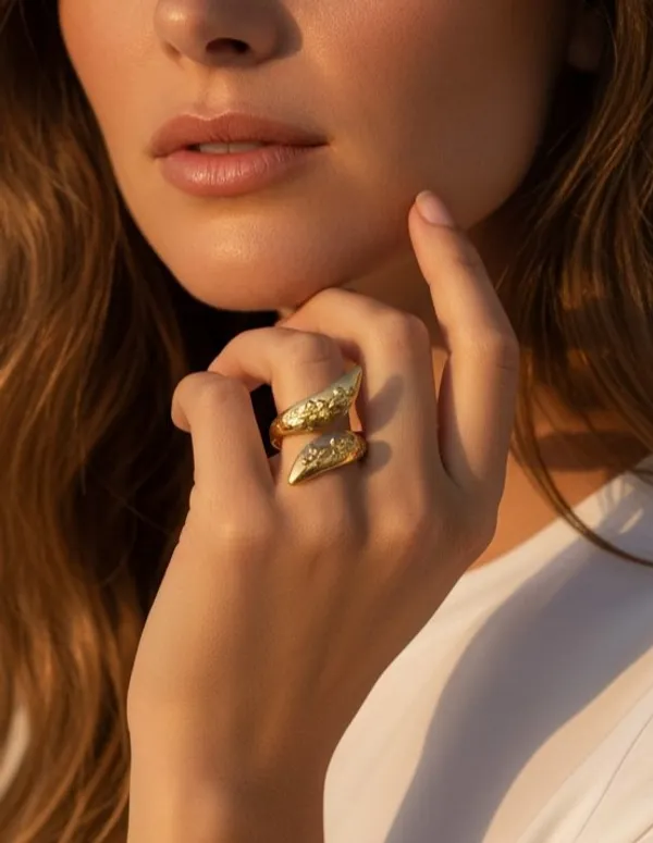Hannah_Adjustable_Gold_Ring