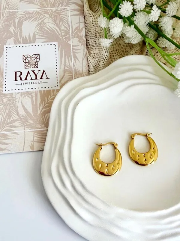 Veronica_Everyday_Waterproof_Hoop_Earrings