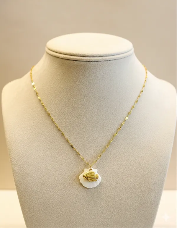 Fish_Charmer_Everyday_Necklace