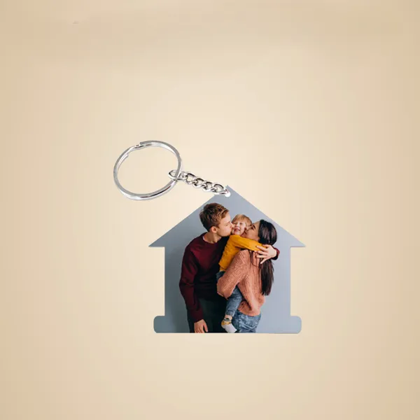Personalized_House-Shaped_Photo_Keychain_(65X60_Mm)