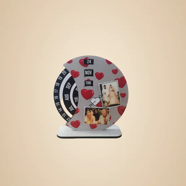 Personalized_Photo_Perpetual_Calendar_With_Heart_Design_-_8_Inches