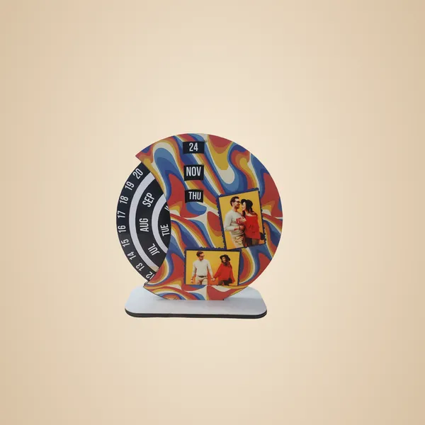8-Inch_Customizable_Photo_Calendar_With_Rotating_Date_Display