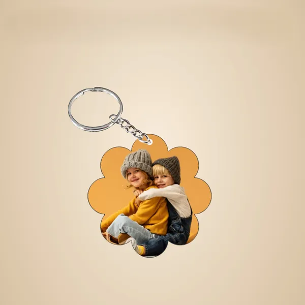 Personalized_Flower-Shaped_Photo_Keychain_(50X50_Mm)_-_Okk035