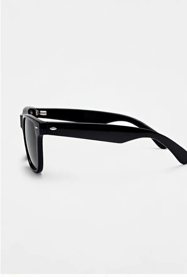 Black_Plastic_Sunglasses