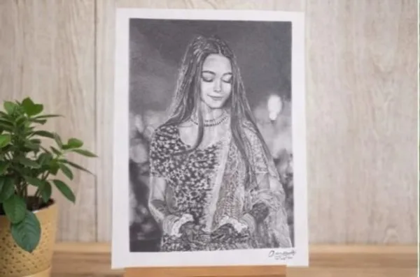 Black_And_White_Paper_Painting