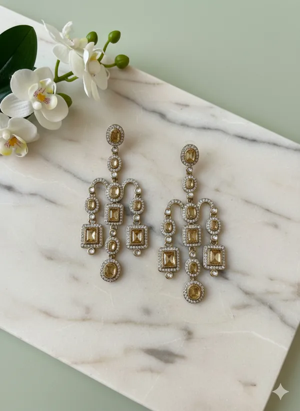 Gold_Elegant_Golden_Crystal_Chandelier_Earrings_For_Women