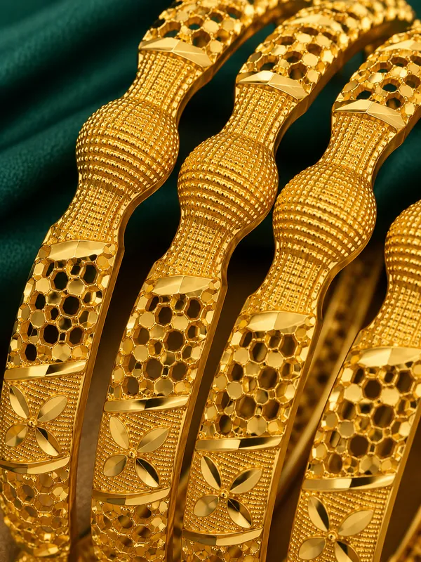 Gold_Rajwada_Floral_Bangles_For_Women