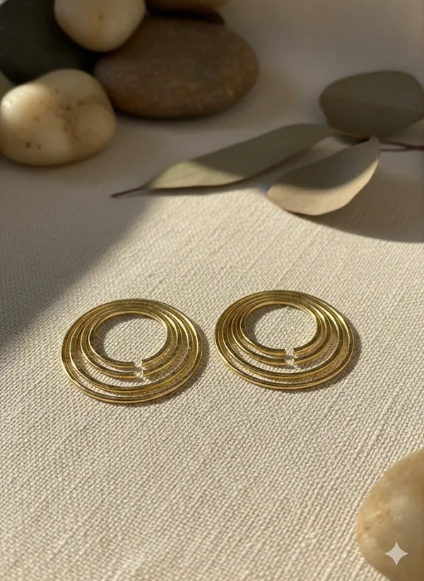 Gold_Toned_Concentric_Circle_Drop_Earrings_For_Women
