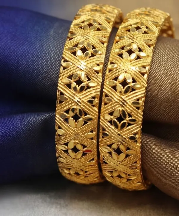 Gold_Shahi_Phool_Jaal_Bangles_For_Women