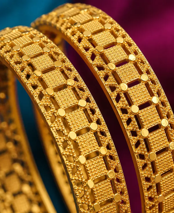 Gold_Sunehri_Jaal_Bangles_For_Women
