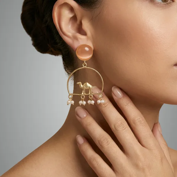 Gold_And_White_Camel_Charm_Earrings_With_Pearl_Drops_For_Women
