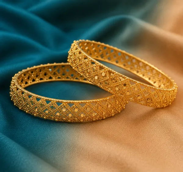 Gold_Zari_Jaal_Bangles_For_Women
