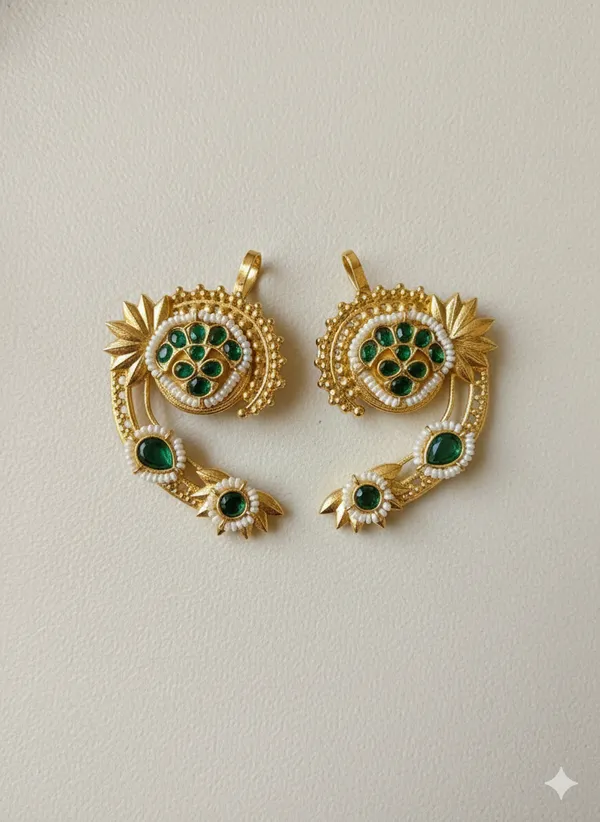 Green_And_Gold_Traditional_Toned_Earrings_With_Stones_Peacock_Design_For_Women